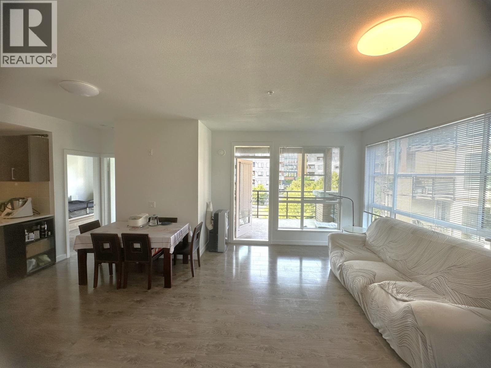 Listing Picture 17 of 26 : 513 5983 GRAY AVENUE, Vancouver / 溫哥華 - 魯藝地產 Yvonne Lu Group - MLS Medallion Club Member