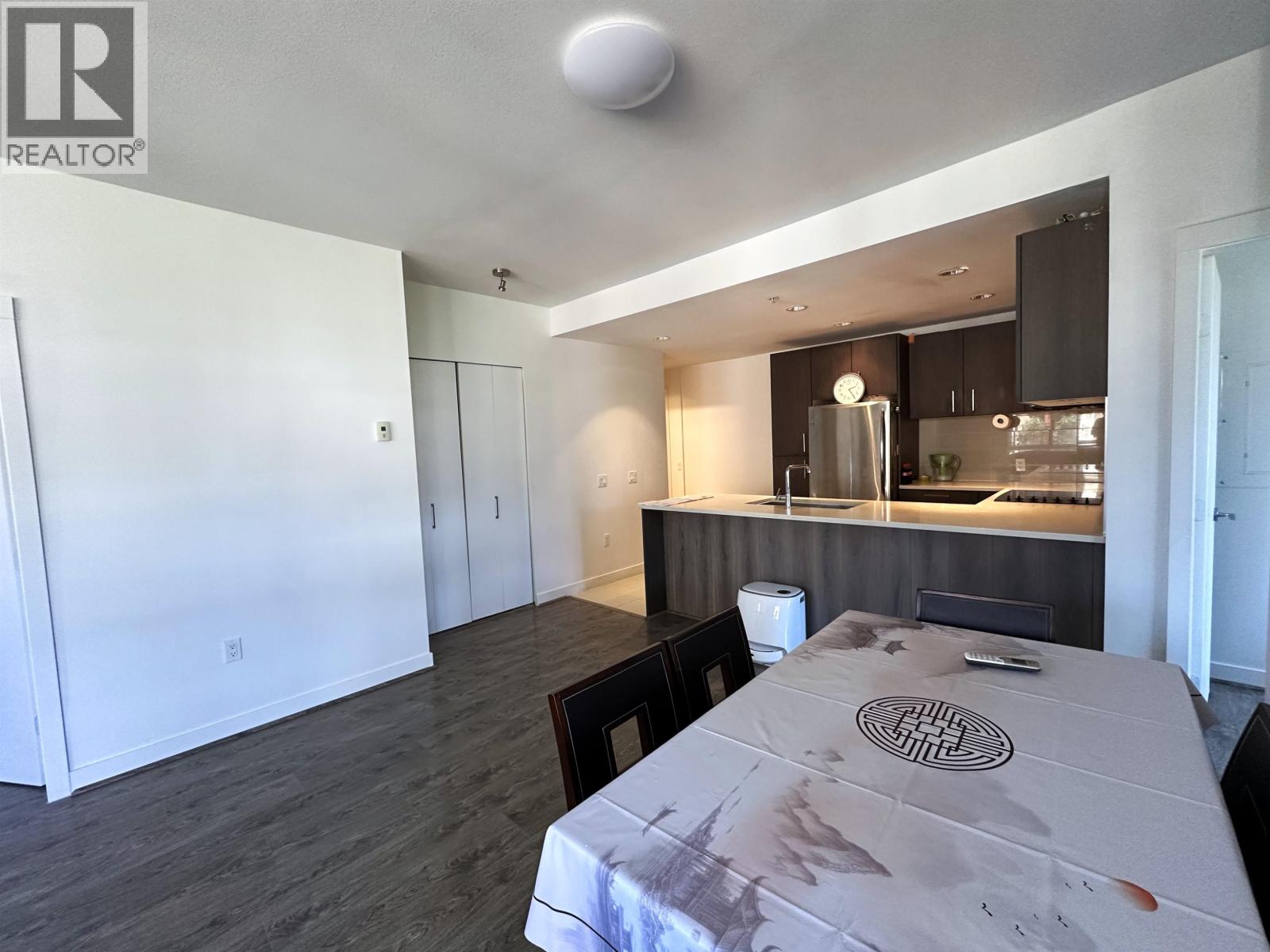 Listing Picture 18 of 26 : 513 5983 GRAY AVENUE, Vancouver / 溫哥華 - 魯藝地產 Yvonne Lu Group - MLS Medallion Club Member