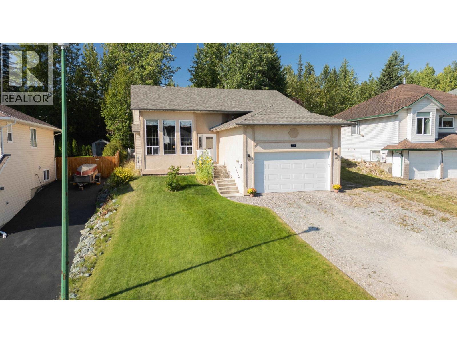 3291 St Frances Crescent, Prince George, British Columbia  V2N 5A3 - Photo 3 - R3157815