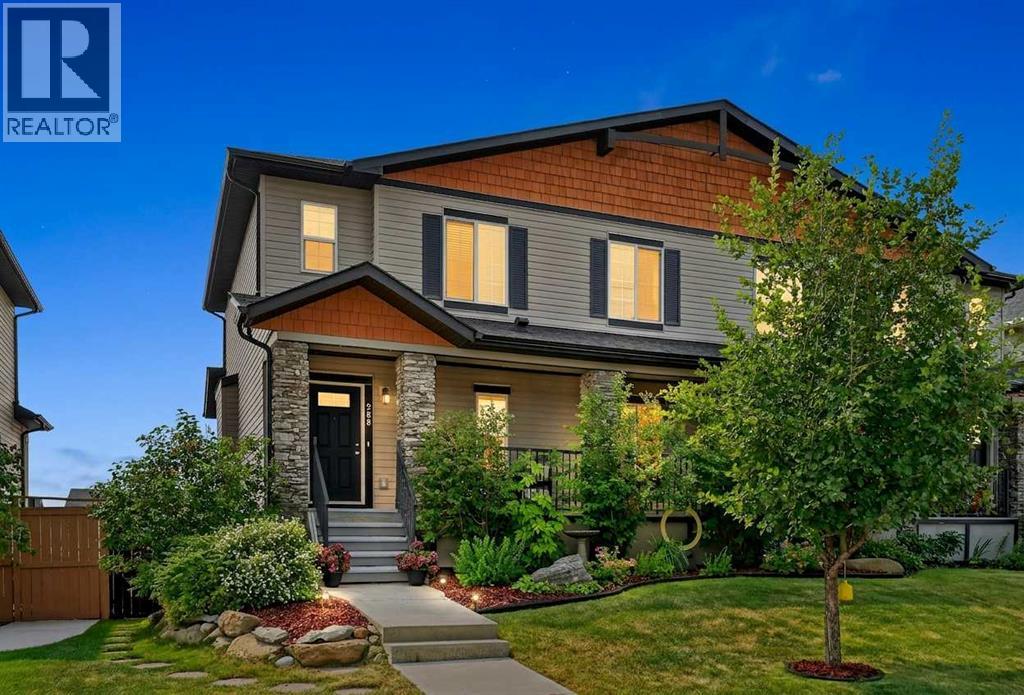 268 Rainbow Falls Green, Chestermere, Alberta
