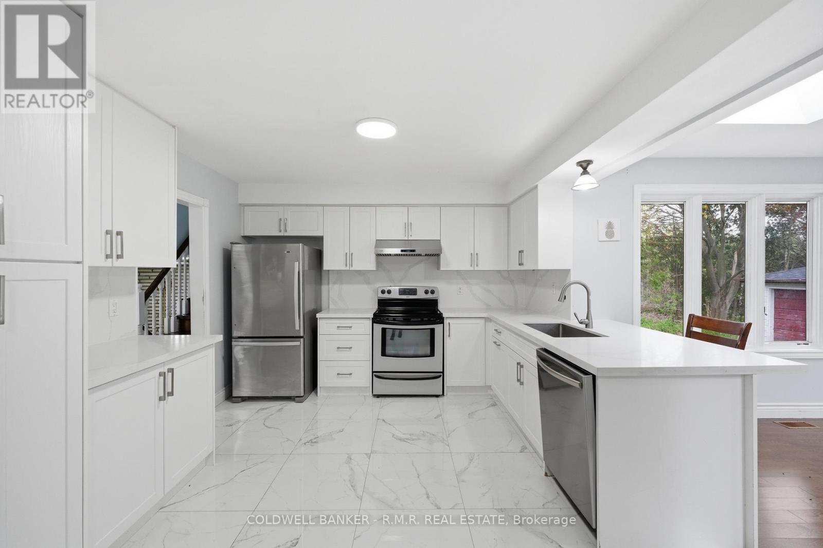 1549 Simcoe Street N, Oshawa, Ontario  L1G 4X8 - Photo 8 - E13703768