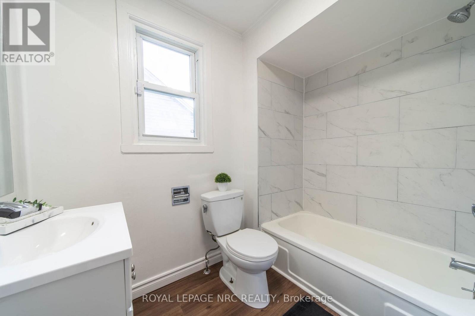 6255 Culp Street, Niagara Falls, Ontario  L2G 2C2 - Photo 11 - X13703764