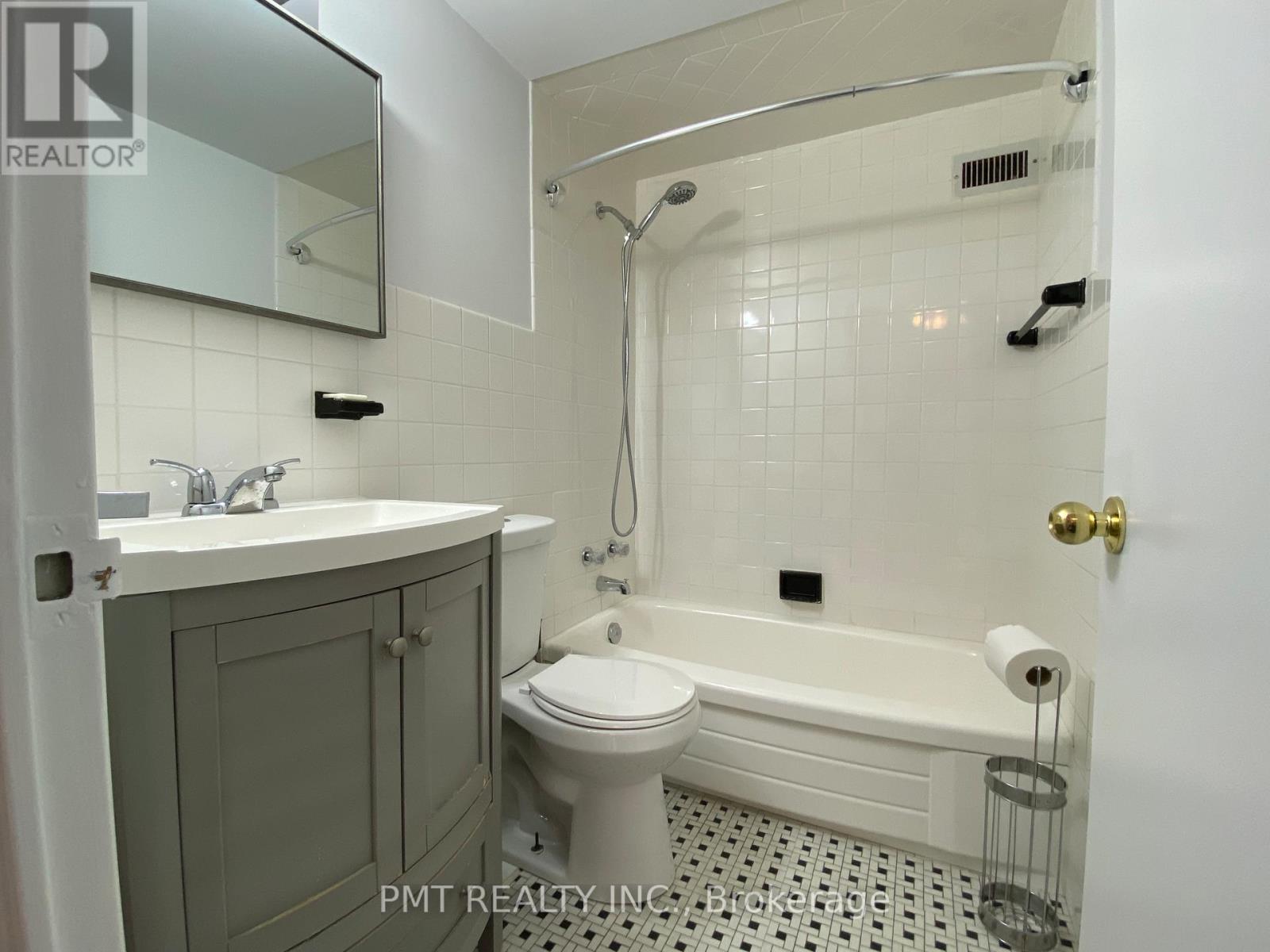 606 - 580 Christie Street, Toronto, Ontario  M6G 3E3 - Photo 17 - C13703770