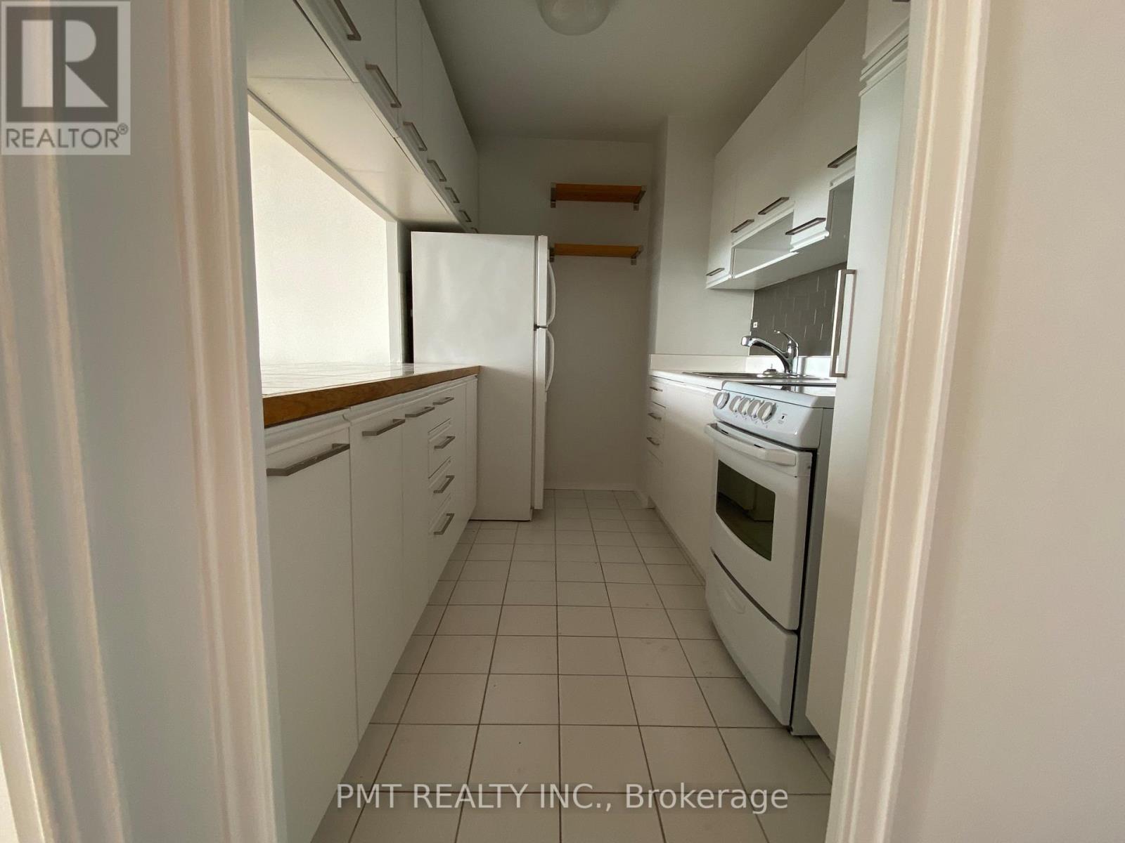 606 - 580 Christie Street, Toronto, Ontario  M6G 3E3 - Photo 3 - C13703770