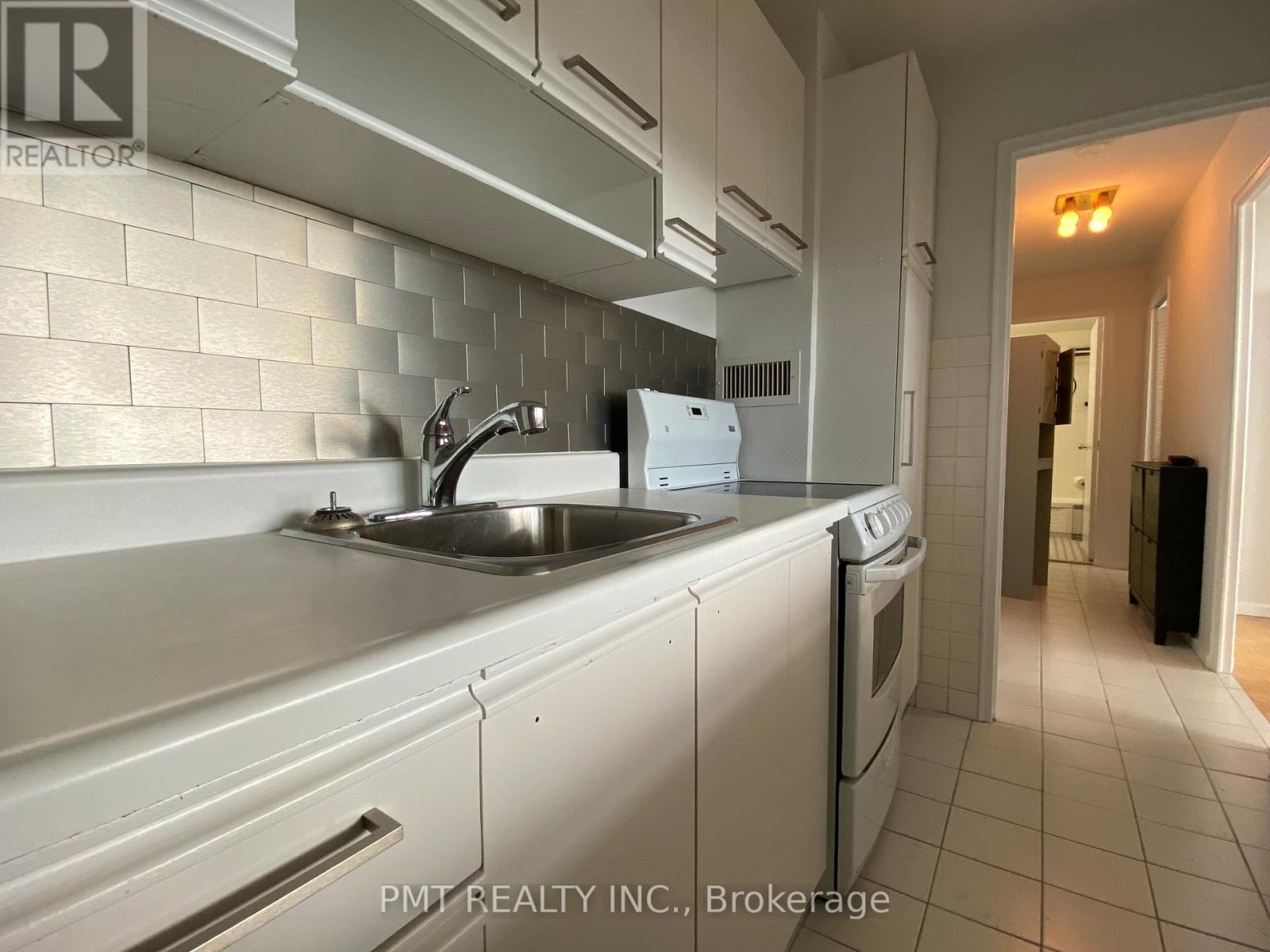 606 - 580 Christie Street, Toronto, Ontario  M6G 3E3 - Photo 4 - C13703770