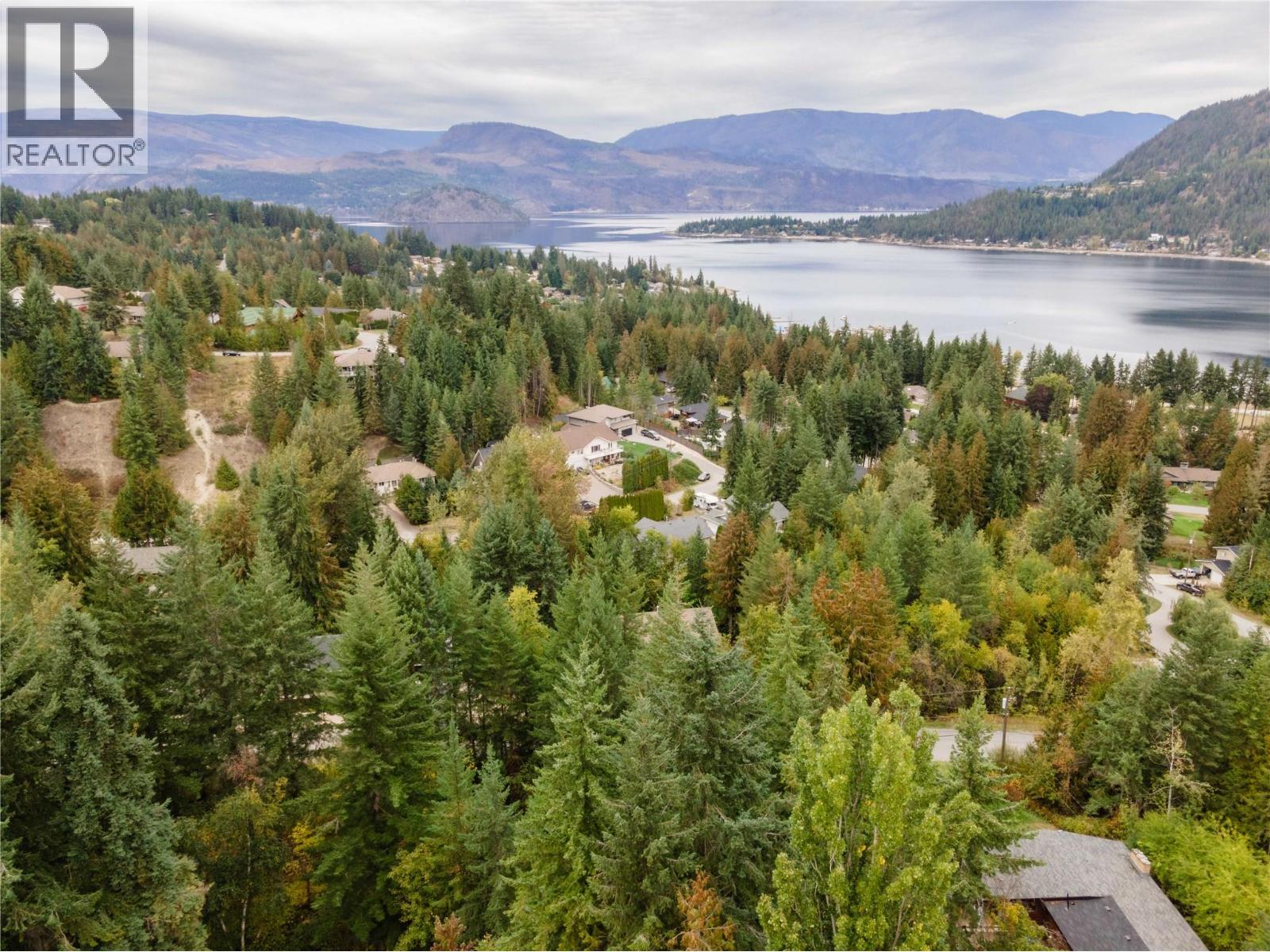 48 Centennial Drive, Blind Bay, British Columbia  V0E 1H1 - Photo 14 - 10364665