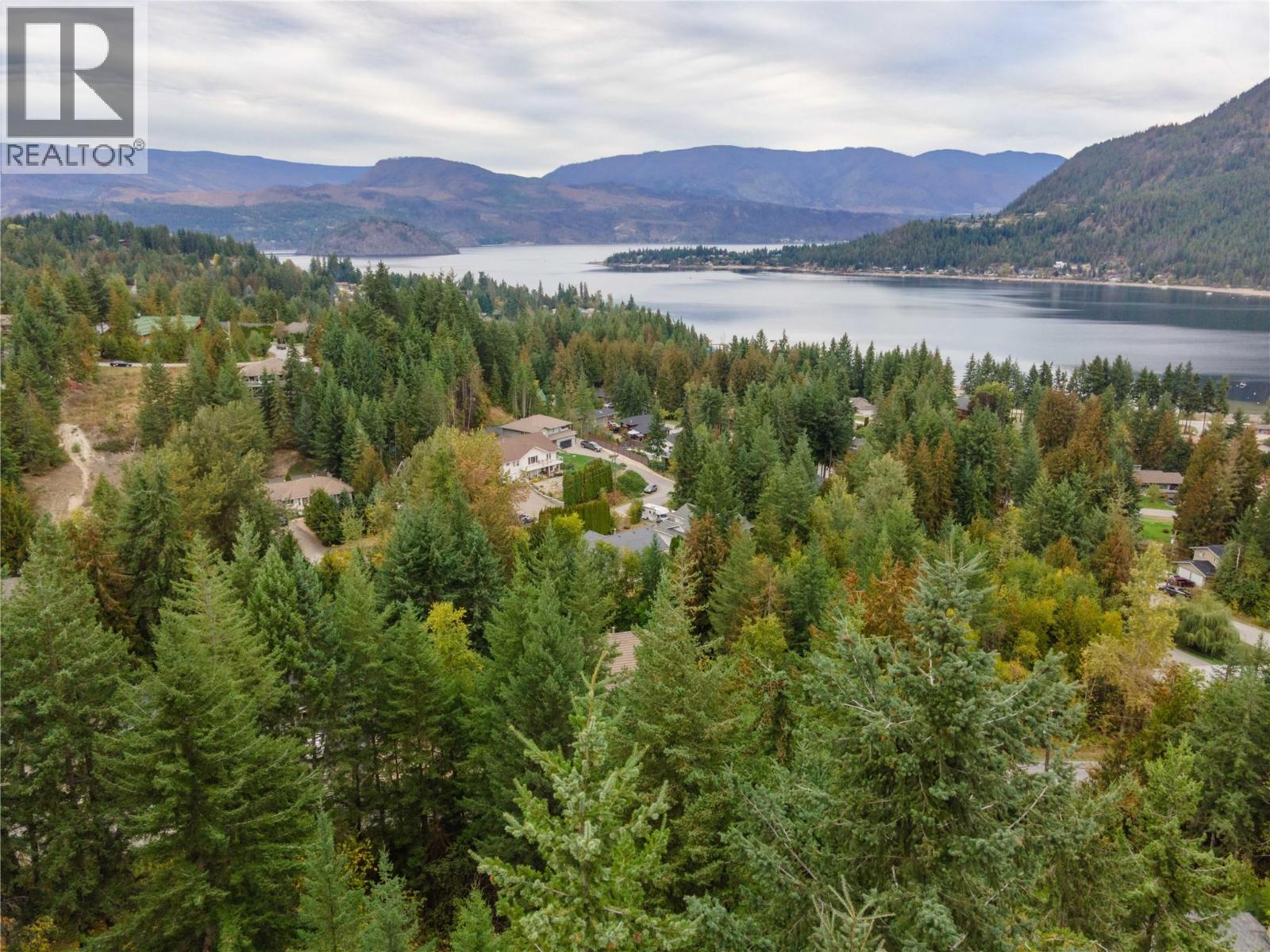48 Centennial Drive, Blind Bay, British Columbia  V0E 1H1 - Photo 21 - 10364665