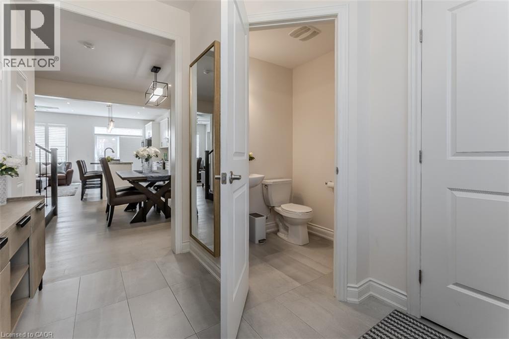 11 Cooley Grove, Hamilton, Ontario  L9K 0J7 - Photo 12 - 40857584