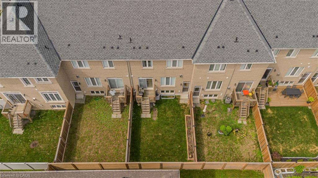 11 Cooley Grove, Hamilton, Ontario  L9K 0J7 - Photo 7 - 40857584