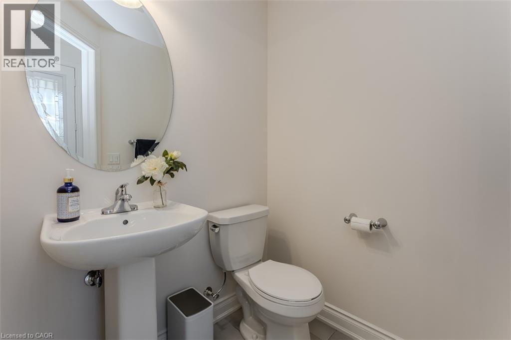 11 Cooley Grove, Hamilton, Ontario  L9K 0J7 - Photo 13 - 40857584