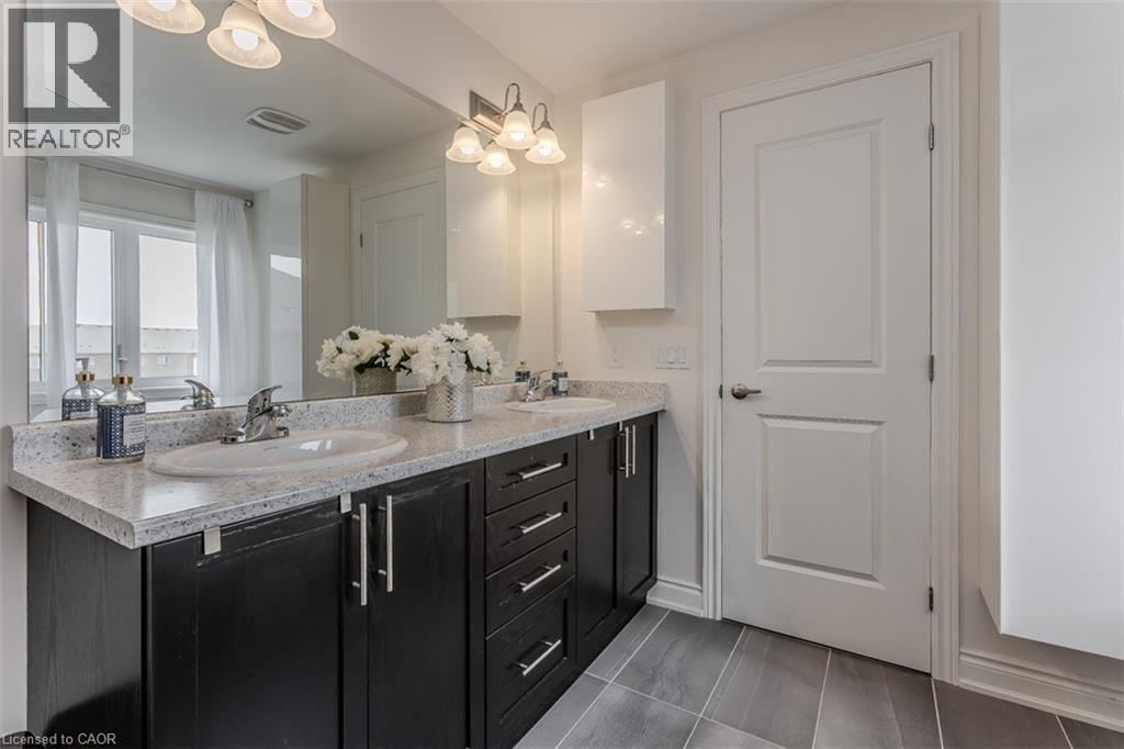 11 Cooley Grove, Hamilton, Ontario  L9K 0J7 - Photo 35 - 40857584
