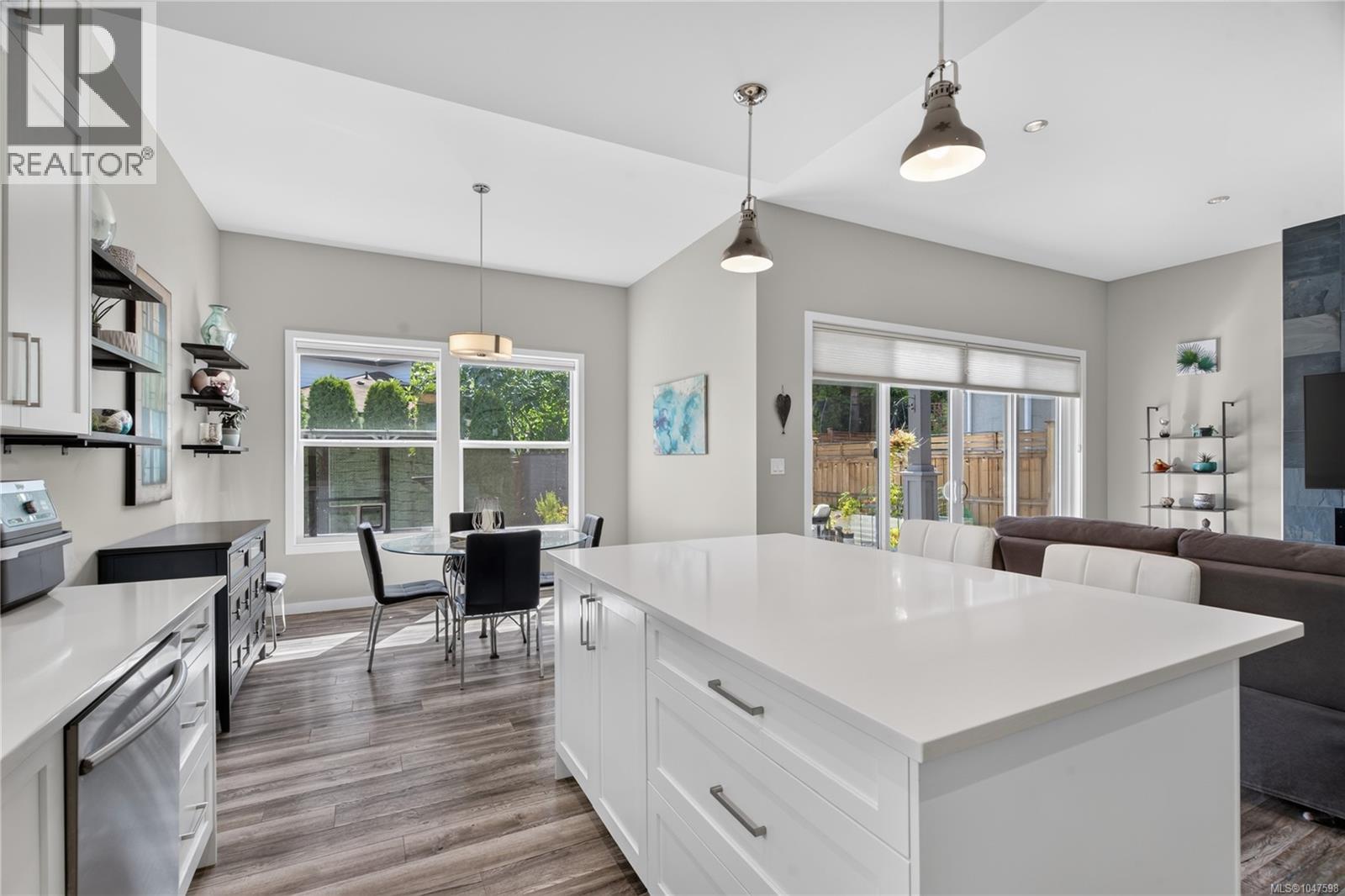 923 Randall Pl, Langford, British Columbia  V9B 5W1 - Photo 19 - 1047598