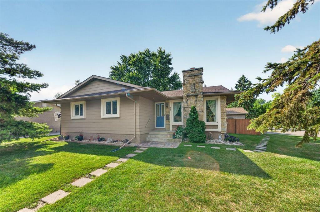 41 Thetford Place, Winnipeg, Manitoba R3R 2E6 - Photo 1 - 202620666