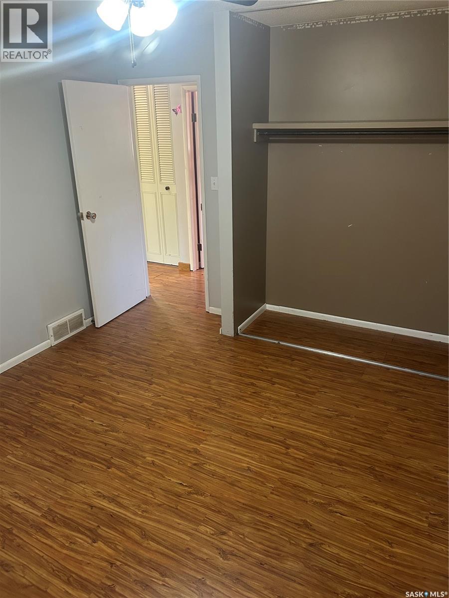 230 Wallace Street, Kamsack, Saskatchewan  S0A 1S0 - Photo 17 - SK046322
