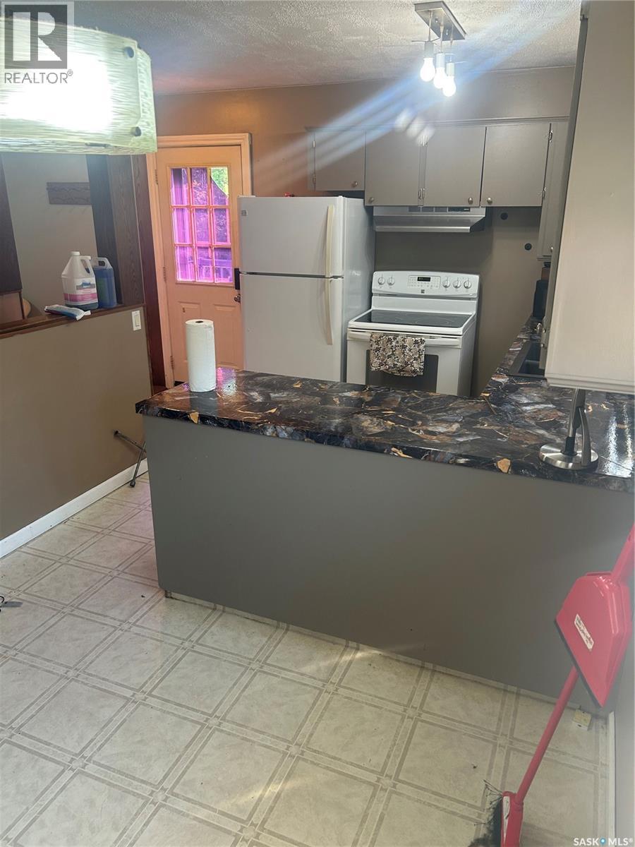 230 Wallace Street, Kamsack, Saskatchewan  S0A 1S0 - Photo 9 - SK046322