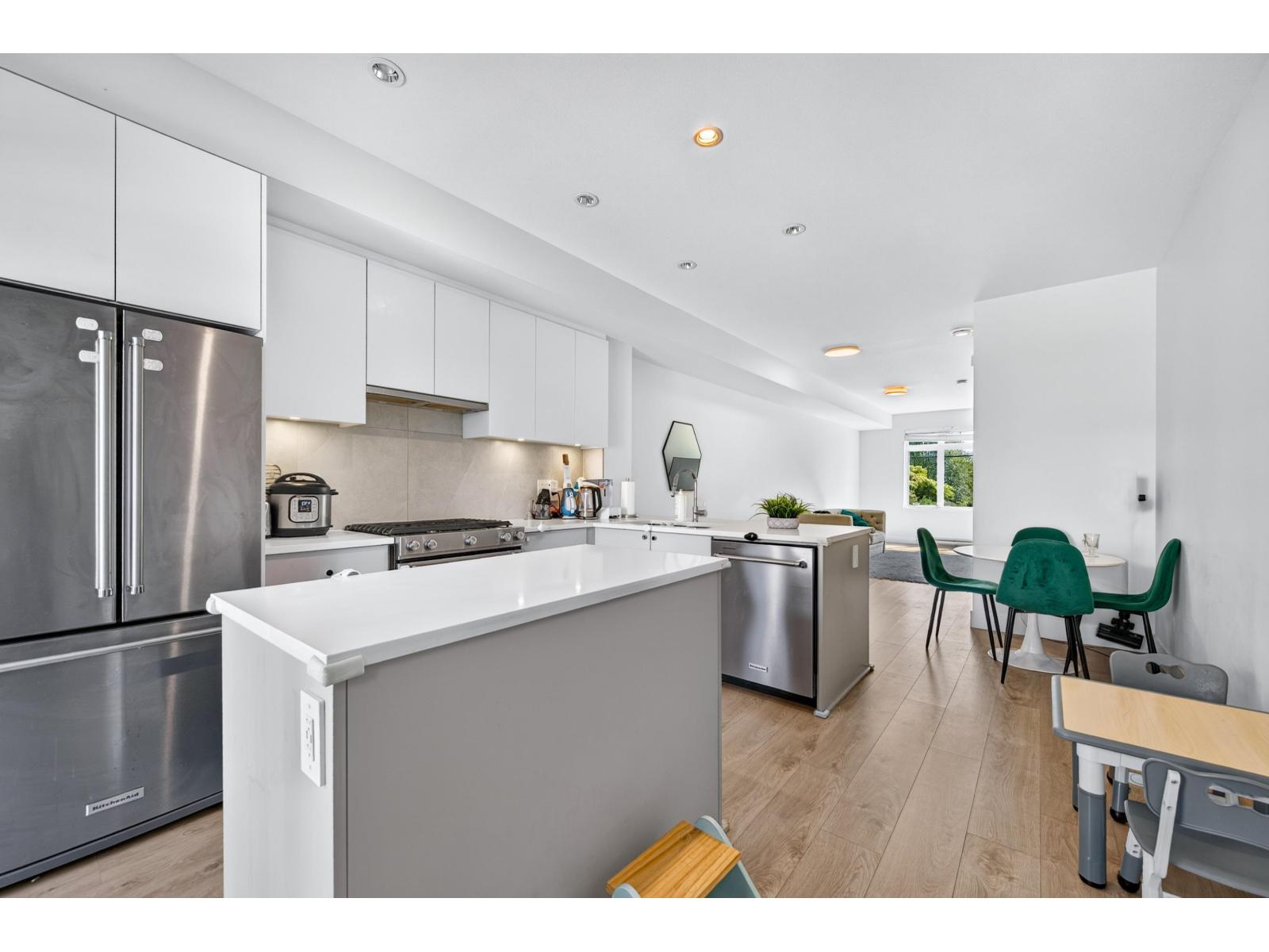 20 2070 Oak Meadows Drive, Surrey, British Columbia  V3Z 1J1 - Photo 10 - R3157989