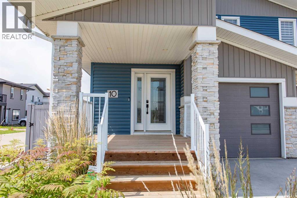 10 Tagish Avenue, Red Deer, Alberta  T4P 0Y6 - Photo 2 - A2329549