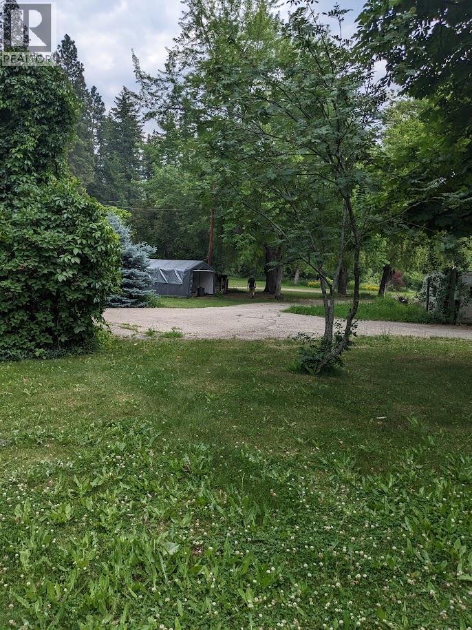 3311 Colton Road, Tappen, British Columbia  V0E 2X1 - Photo 14 - 10395998