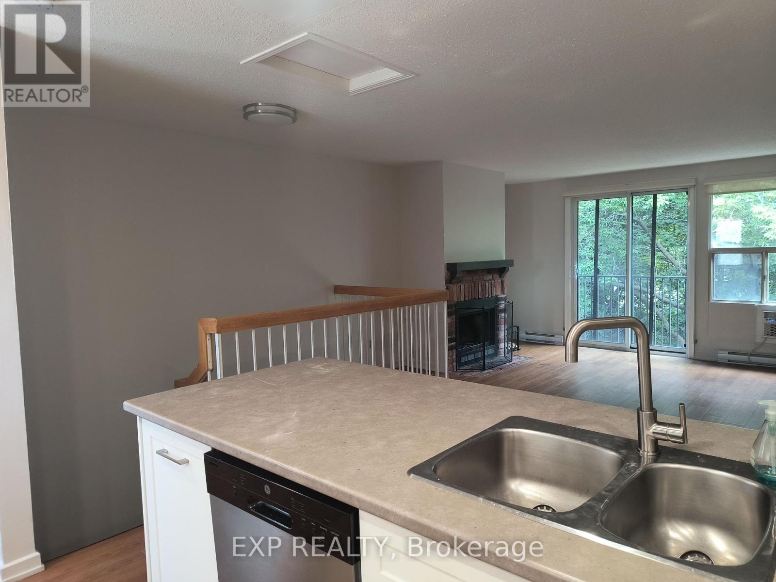002 - 1310 Richmond Road, Ottawa, Ontario  K2B 8L3 - Photo 19 - X13703826