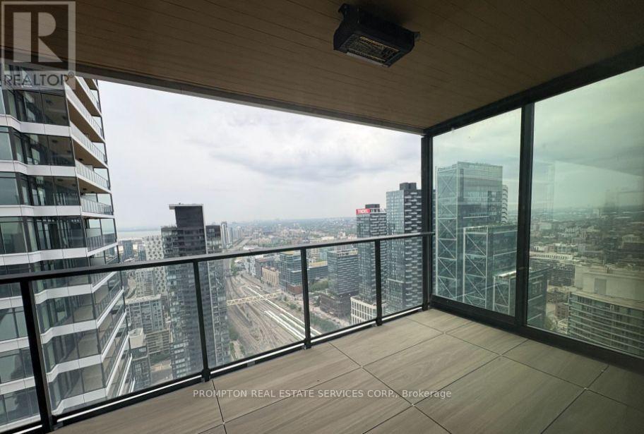 5111 - 1 Concord Cityplace Way, Toronto, Ontario  M5V 0X3 - Photo 6 - C13703794