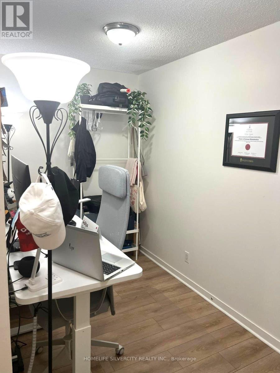 302 - 76 Shuter Street, Toronto, Ontario  M5M 1B4 - Photo 11 - C13703820