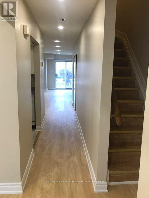 1 - 988 Sheppard Avenue W, Toronto, Ontario M3H 2T6 - Photo 5 - C13703834