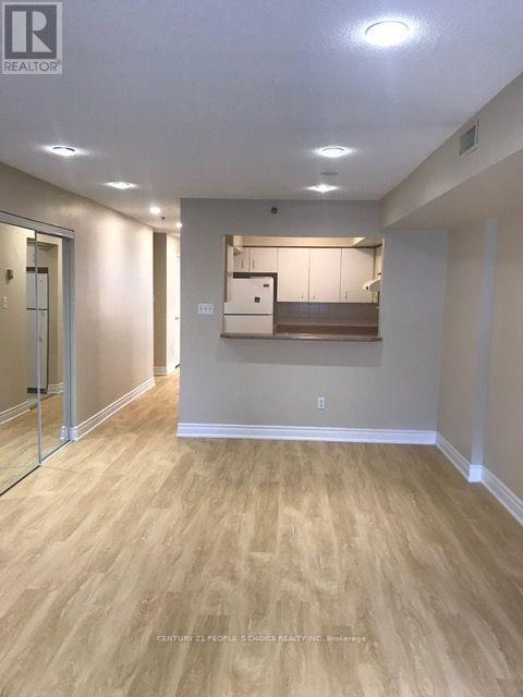 1 - 988 Sheppard Avenue W, Toronto, Ontario M3H 2T6 - Photo 7 - C13703834