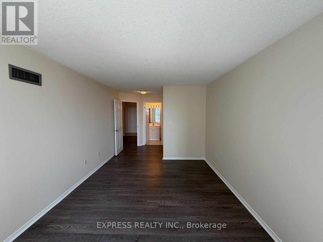 715 - 39 Pemberton Avenue, Toronto, Ontario M2M 4L6 - Photo 7 - C13703848
