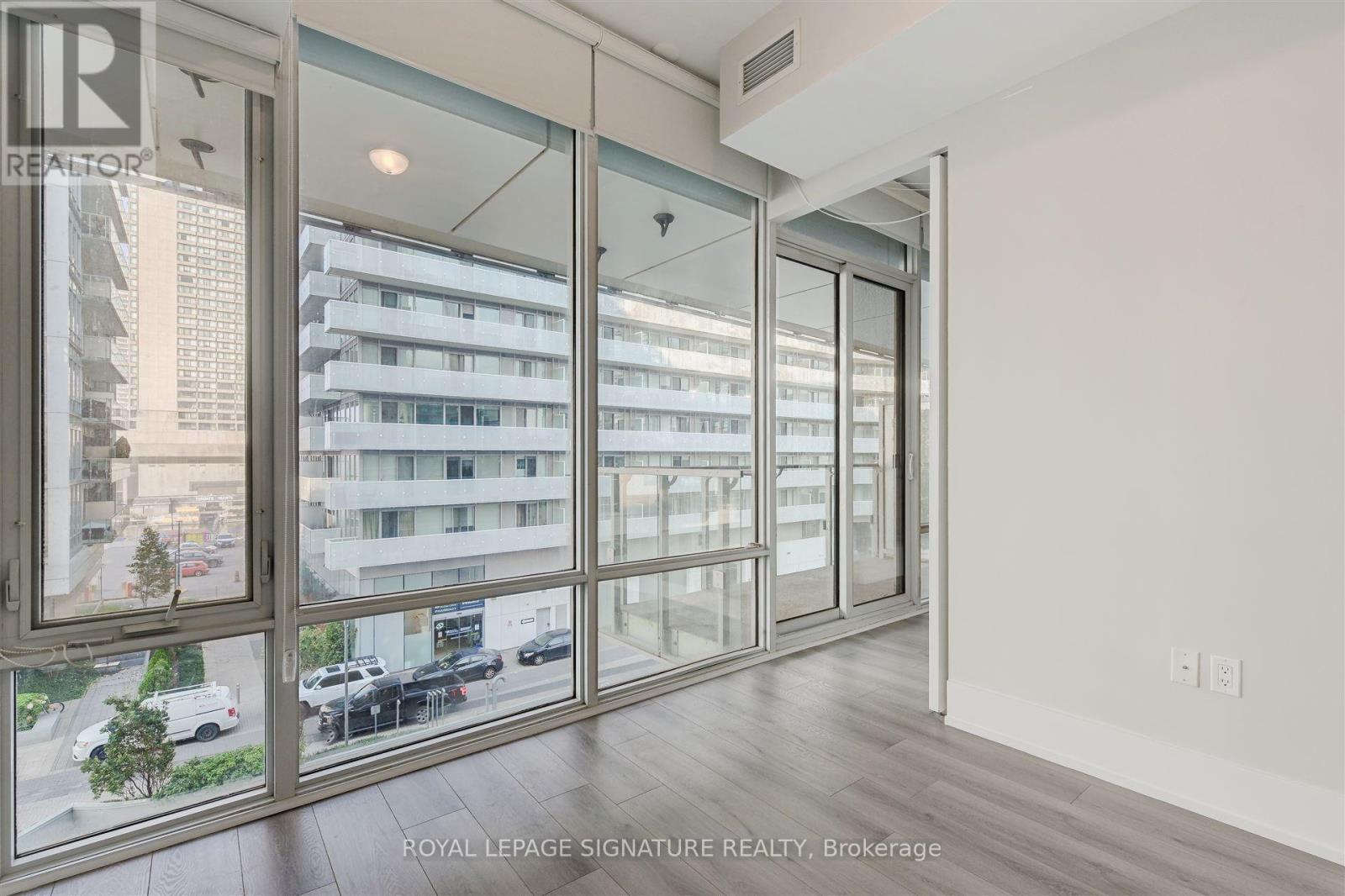 424 - 29 Queens Quay E, Toronto, Ontario  M5E 0A4 - Photo 9 - C13703852