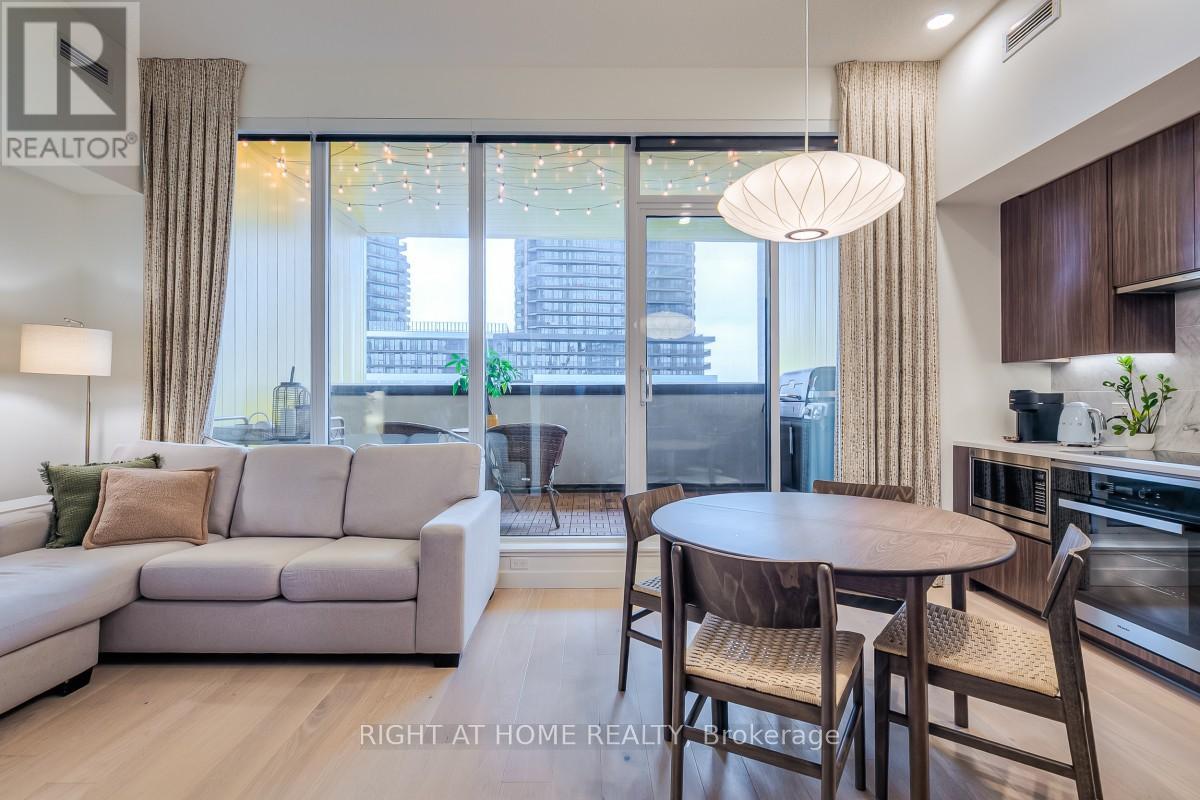 511 - 95 Mcmahon Drive, Toronto, Ontario M2K 0H2 - Photo 2 - C13703862
