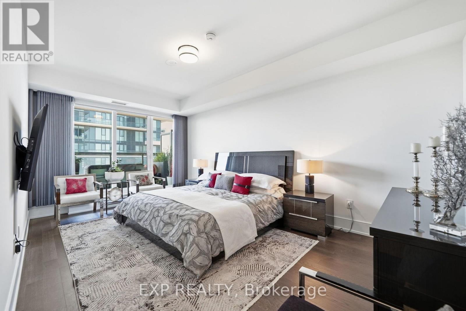 2301 - 30 Inn On The Park Drive, Toronto, Ontario  M3C 0P7 - Photo 12 - C13703864