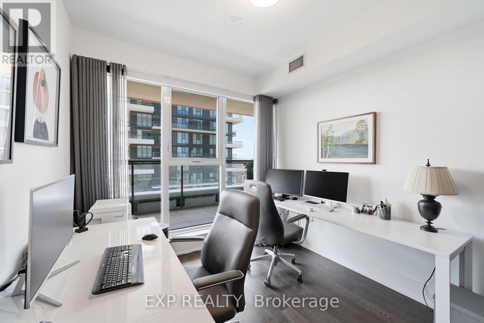 2301 - 30 Inn On The Park Drive, Toronto, Ontario  M3C 0P7 - Photo 17 - C13703864