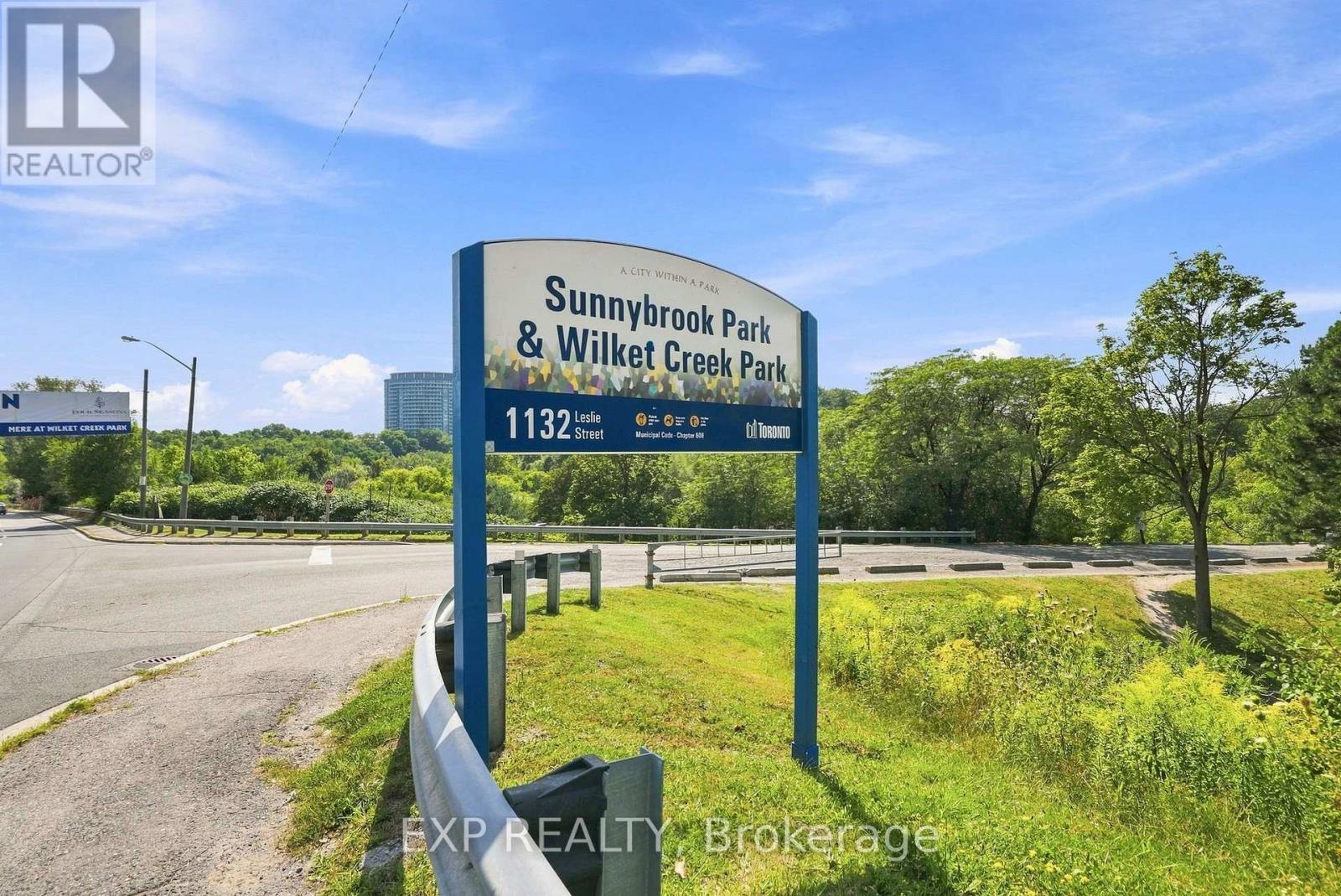 2301 - 30 Inn On The Park Drive, Toronto, Ontario  M3C 0P7 - Photo 39 - C13703864