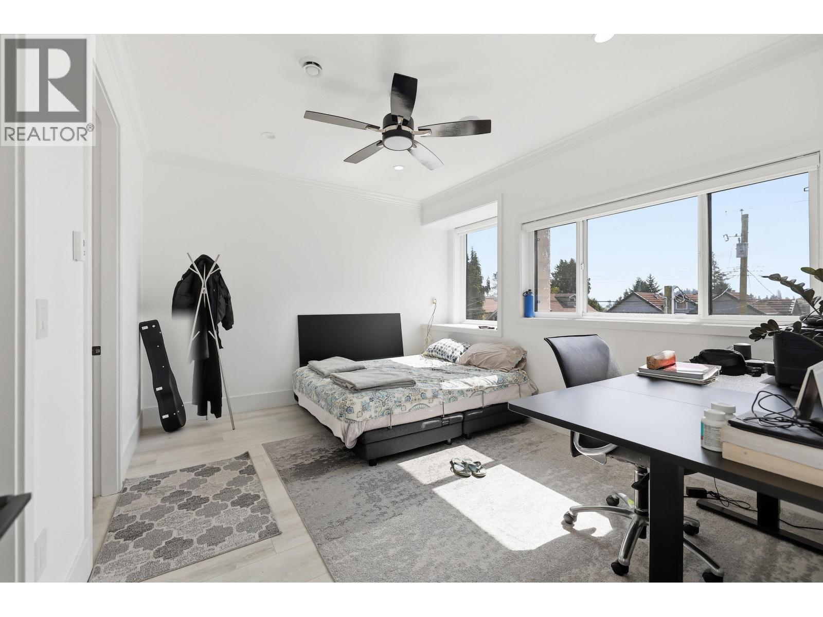 8061 11th Avenue, Burnaby, British Columbia  V3N 2N8 - Photo 19 - R3158009