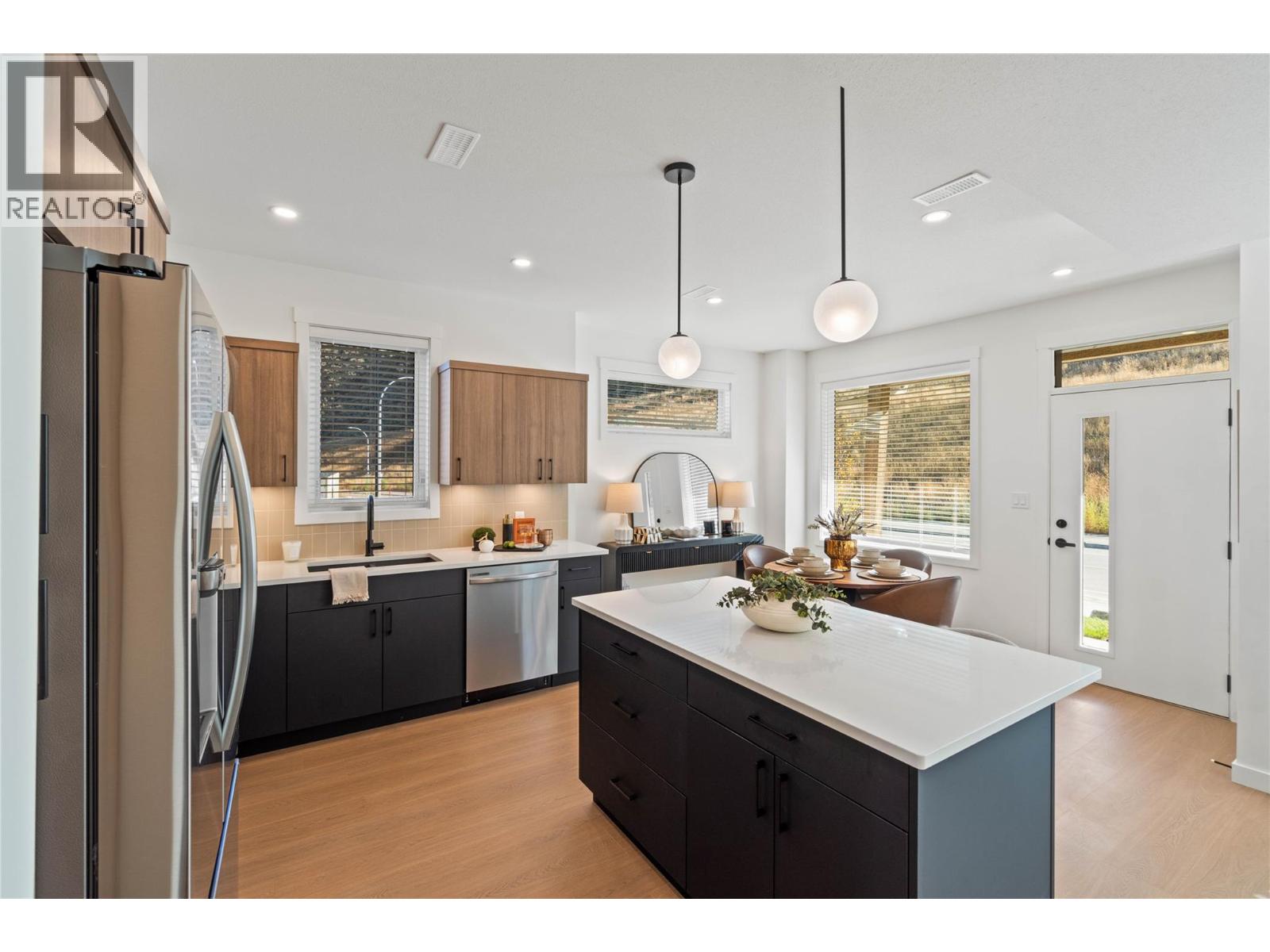 3580 Valleyview Drive Unit# 108, Kamloops, British Columbia  V2C 0H5 - Photo 2 - 10383828