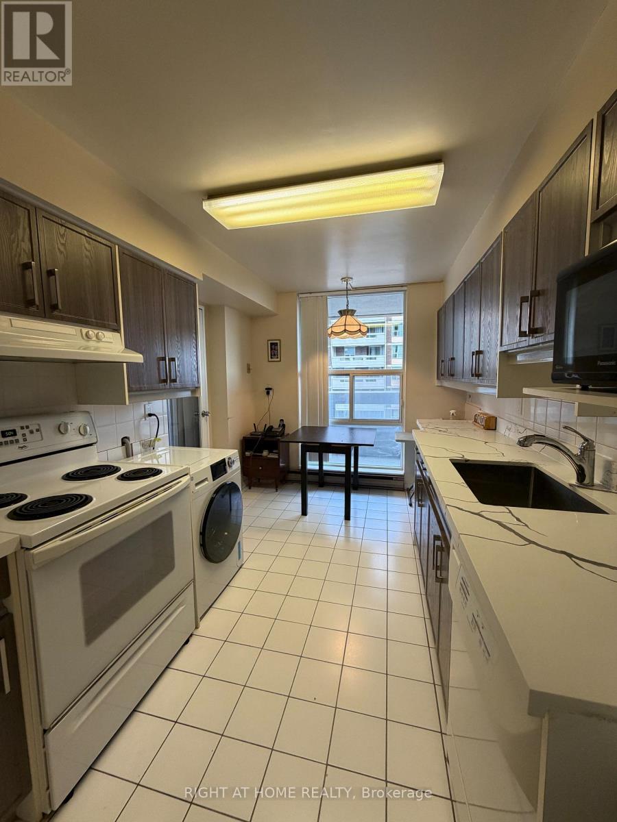 802 - 60 Inverlochy Boulevard, Markham, Ontario  L3T 4T7 - Photo 8 - N13703850