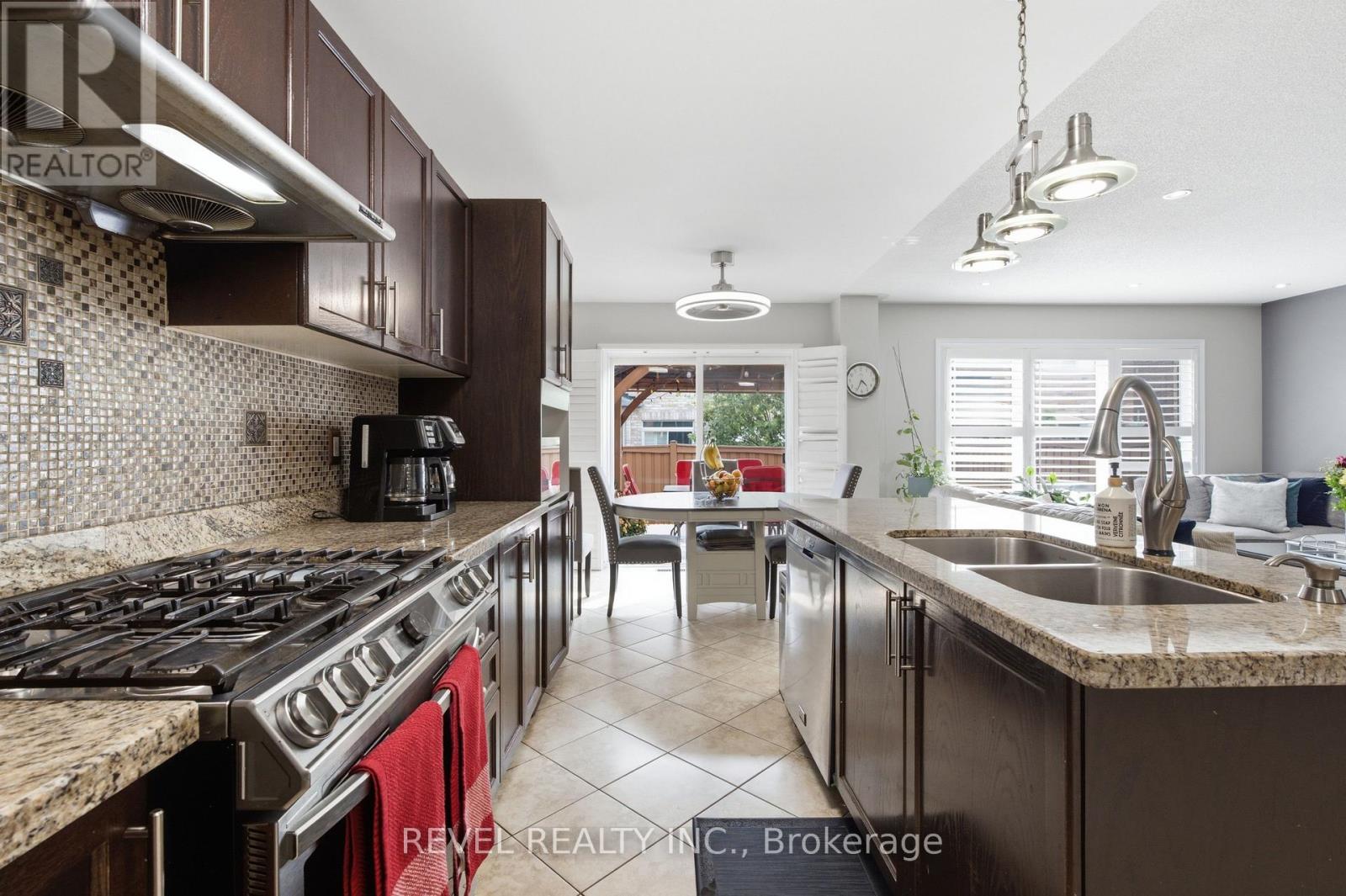 256 Giddings Crescent, Milton, Ontario  L9T 7A7 - Photo 8 - W13703786