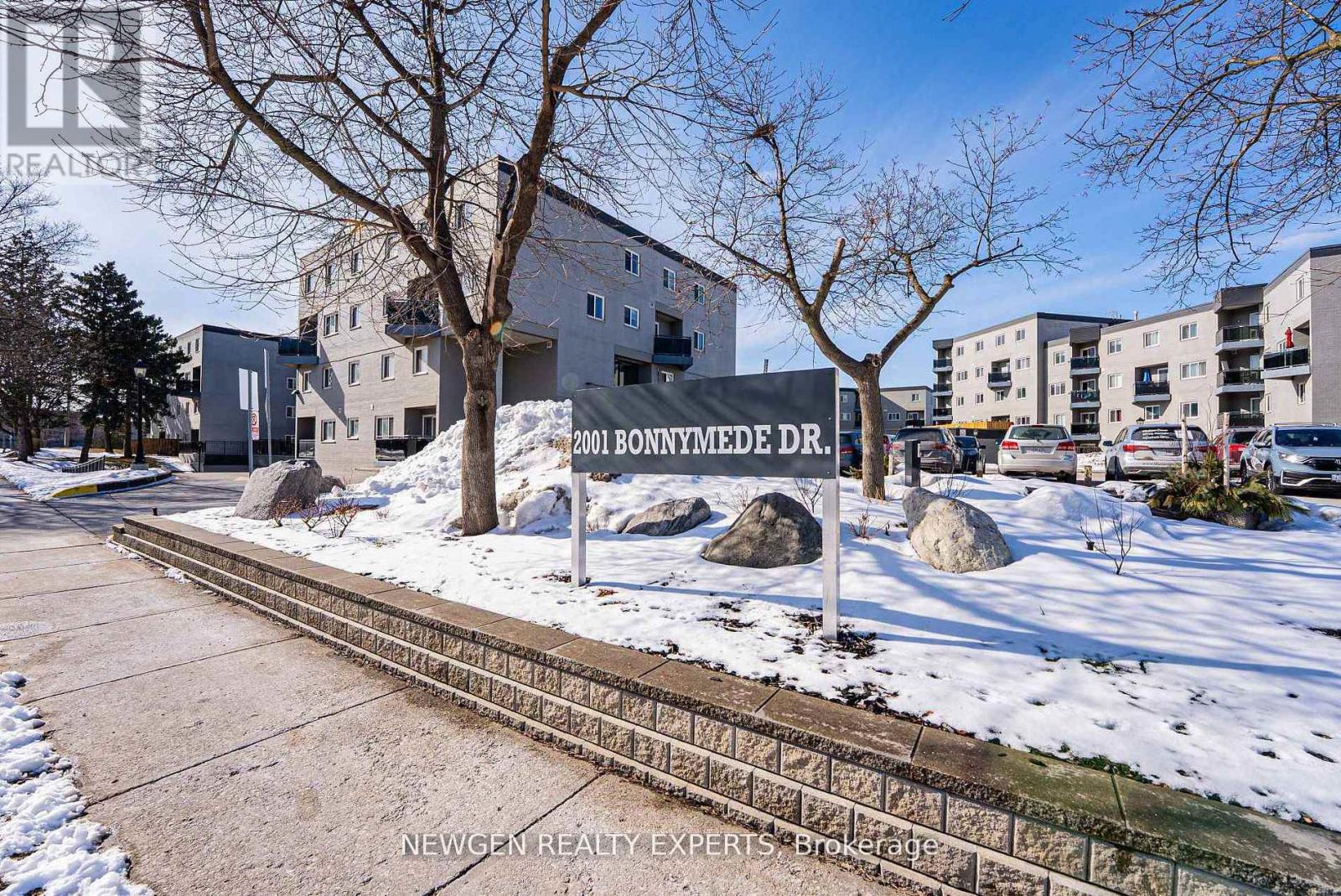 88 - 2001 BONNYMEDE DRIVE, Mississauga, Ontario