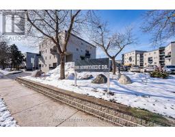 88 - 2001 BONNYMEDE DRIVE, Mississauga, Ontario