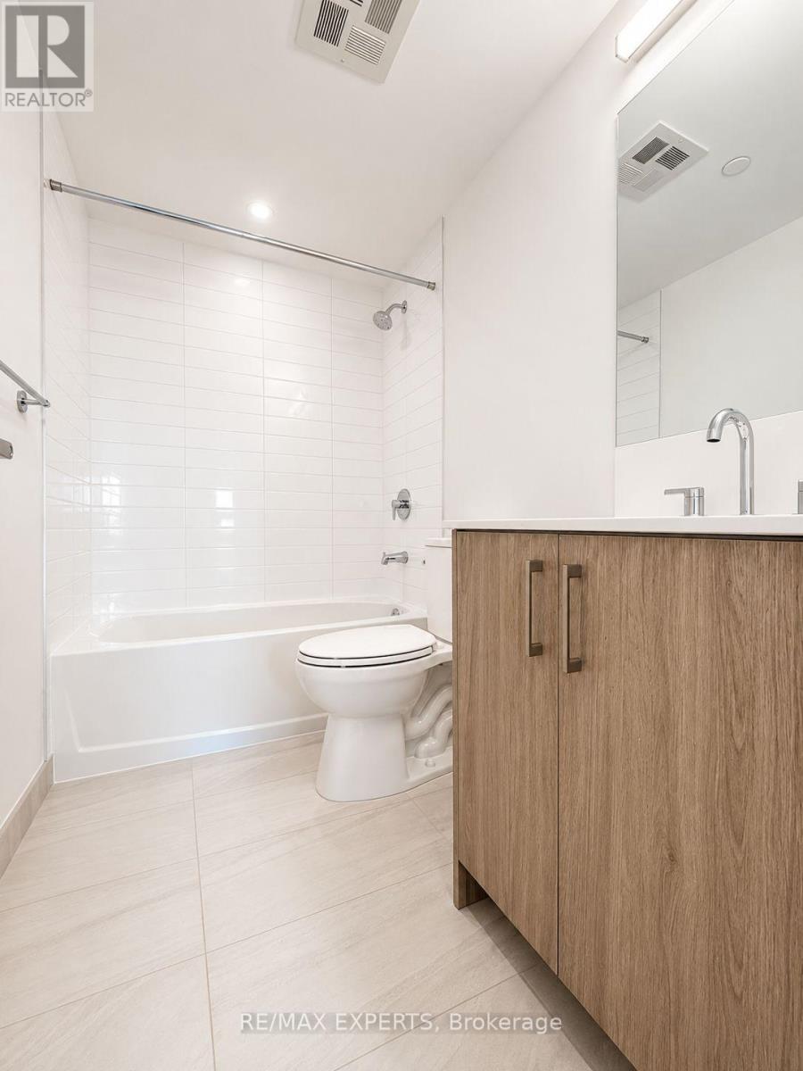 420 - 4010 Eglinton Avenue W, Toronto, Ontario  M9A 0G5 - Photo 10 - W13703798
