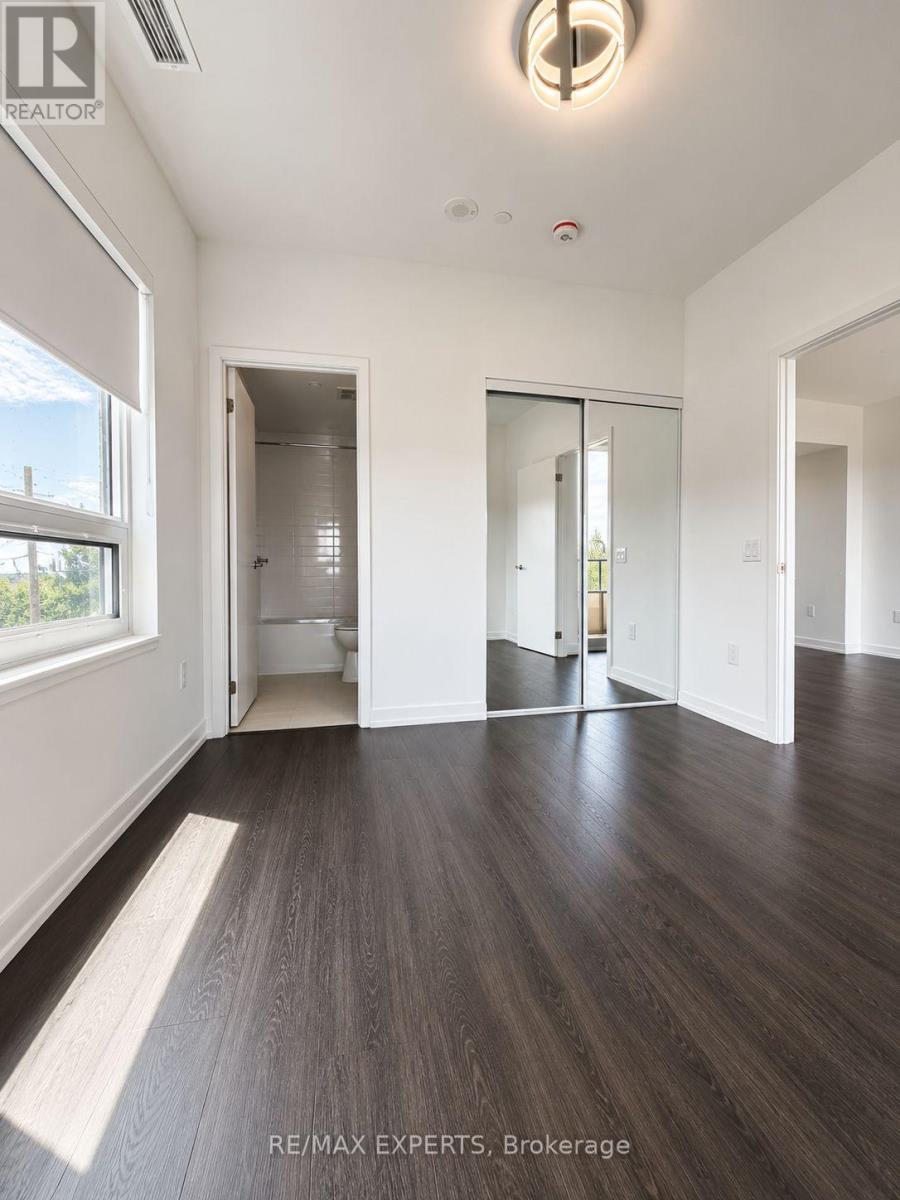 420 - 4010 Eglinton Avenue W, Toronto, Ontario  M9A 0G5 - Photo 11 - W13703798