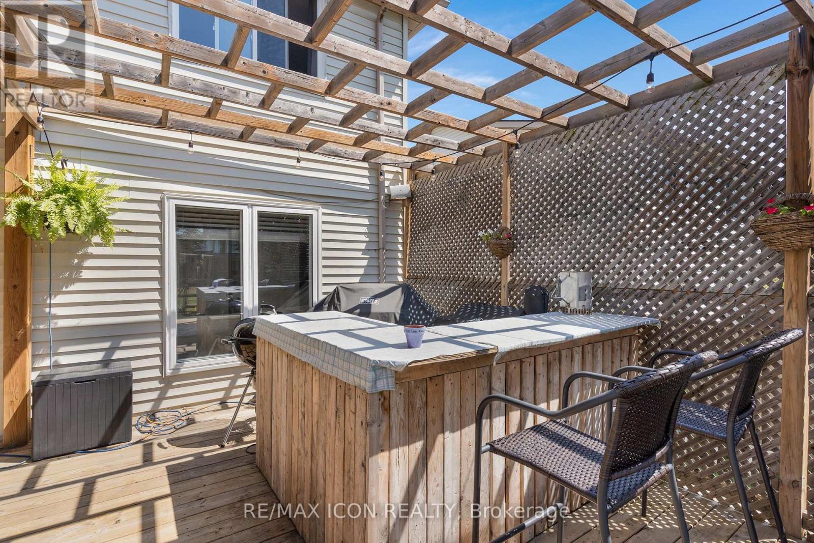 311 Misty Crescent, Kitchener, Ontario  N2B 3V4 - Photo 30 - X13702482