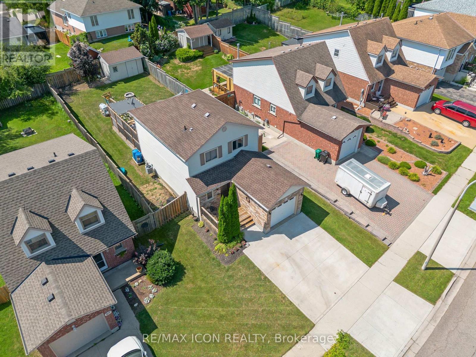 311 Misty Crescent, Kitchener, Ontario  N2B 3V4 - Photo 43 - X13702482