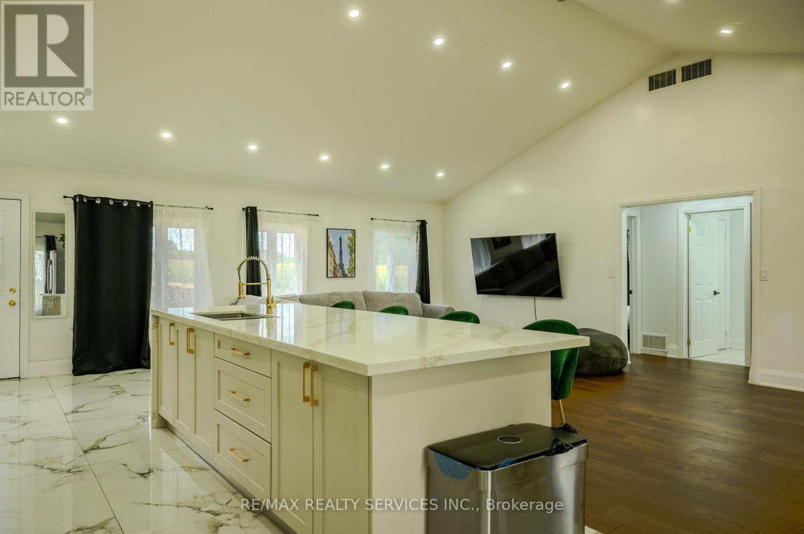 107 6th Line, Haldimand, Ontario  N3W 1Y8 - Photo 41 - X13703802