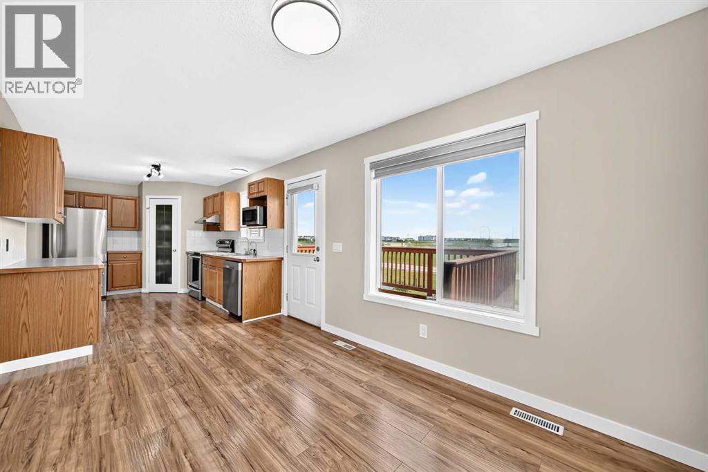 151 Applestone Park SE, Calgary, Alberta  T2A 7W2 - Photo 11 - A2331155