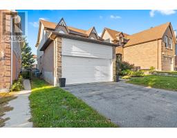 30 CHAPMAN DRIVE, Ajax, Ontario