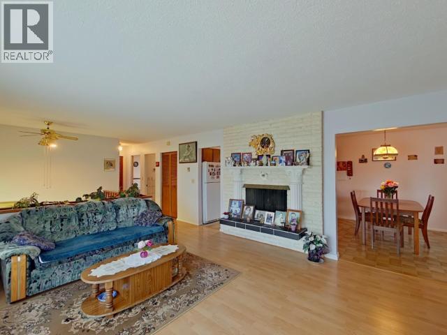 3284 Cariboo Ave, Powell River, British Columbia   - Photo 9 - 19735