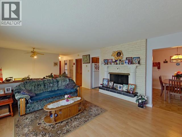 3284 Cariboo Ave, Powell River, British Columbia   - Photo 8 - 19735
