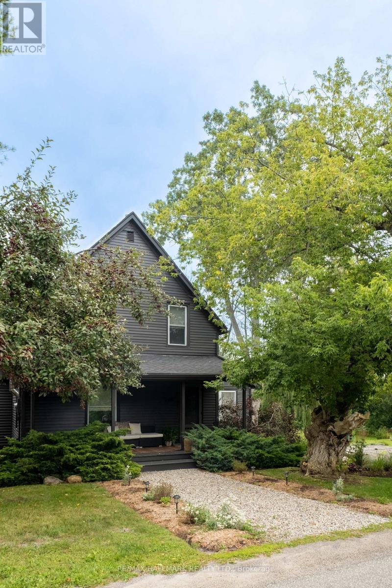 709 Old Milford Road, Prince Edward County, Ontario  K0K 2T0 - Photo 43 - X13472836