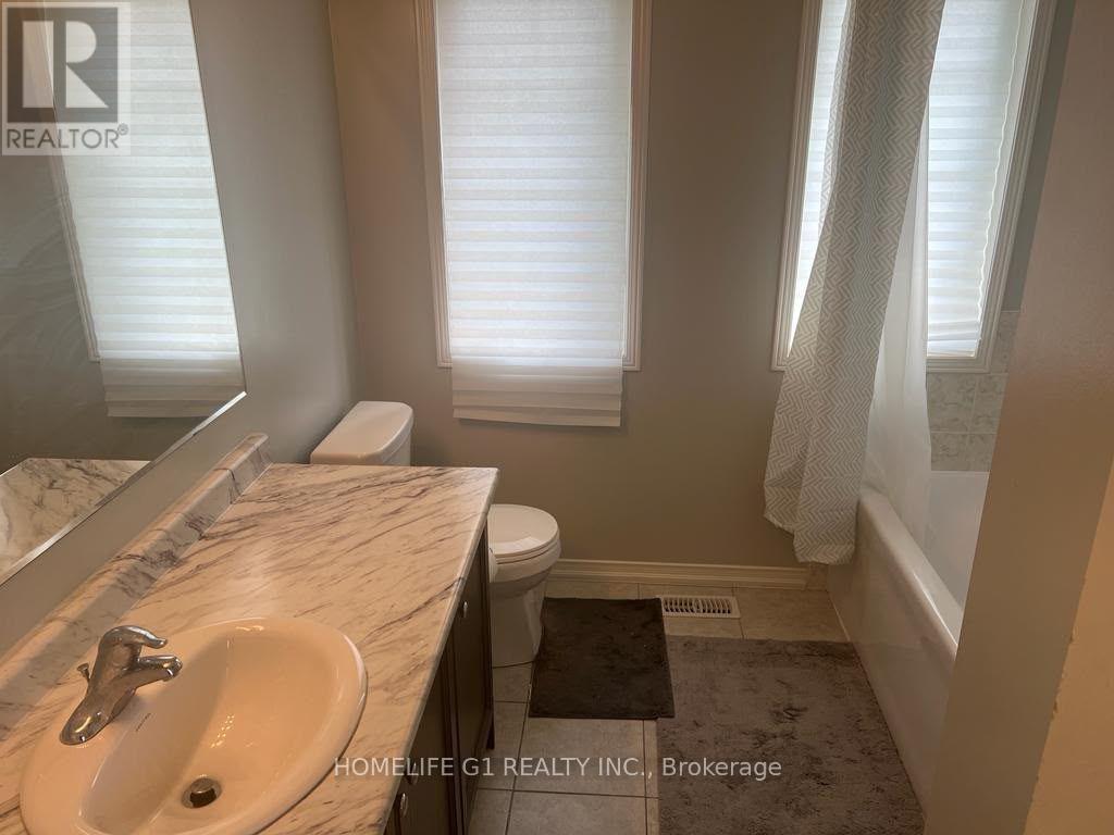 25 Hornett Way, Ajax, Ontario L1Z 0K6 - Photo 10 - E13703874